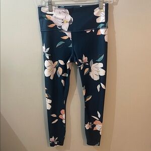 Athleta floral leggings small